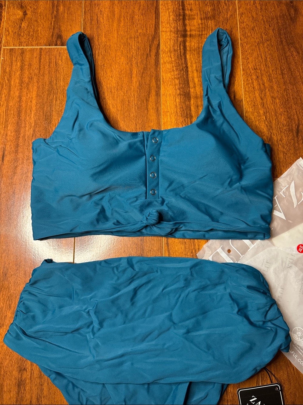 Zaful NWT Teal Two-Piece Swimsuit Bikini Button Top & High-Waist Bottoms size 6